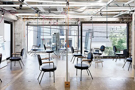 CODE＋LIM店舗写真