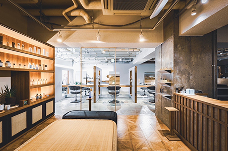 ROSTAR Class店舗写真